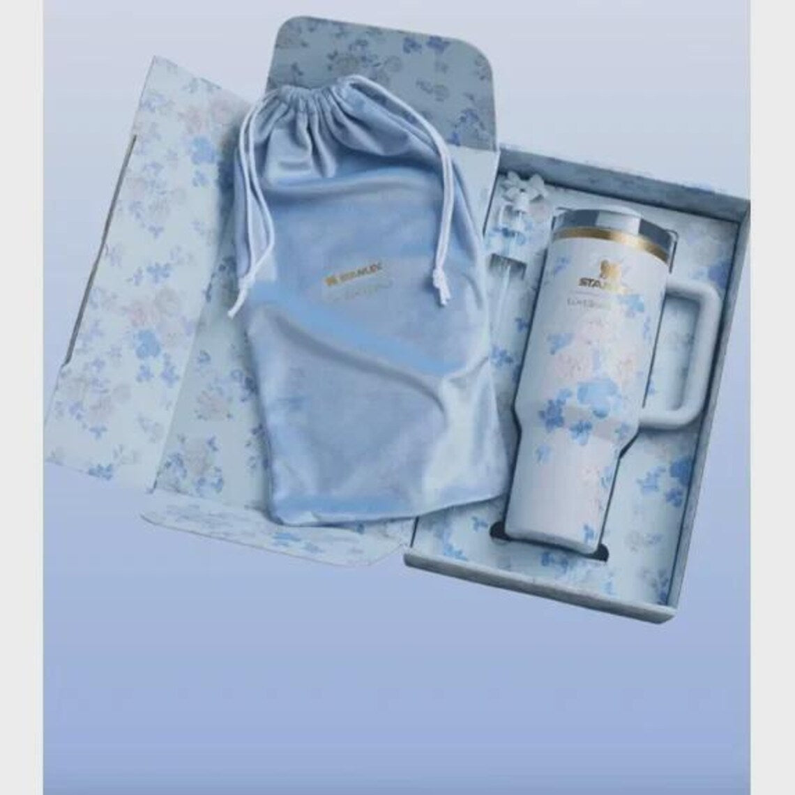 Stanley 40 oz Floral Blue Loveshackfancy Tumbler